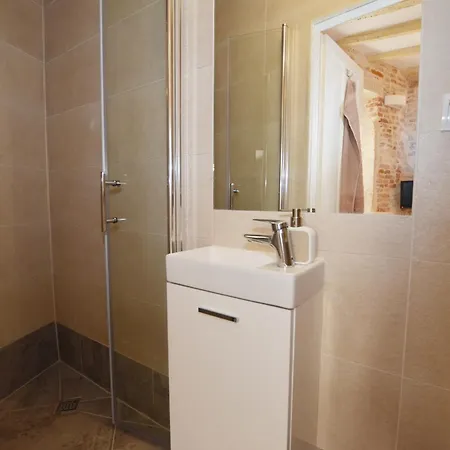 Oliva & Lavanda דירה